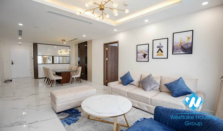 Two-storey apartment with four bedrooms, fully furnished, new furniture, Sunshine City for rent